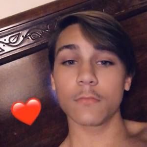 Meet your Posher, Dylan